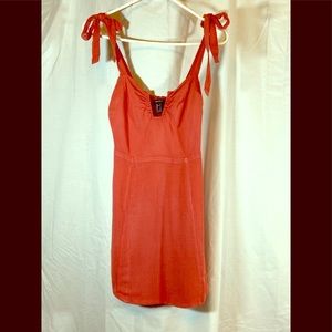 Women’s Forever 21 Tie Shoulder dress. Size small